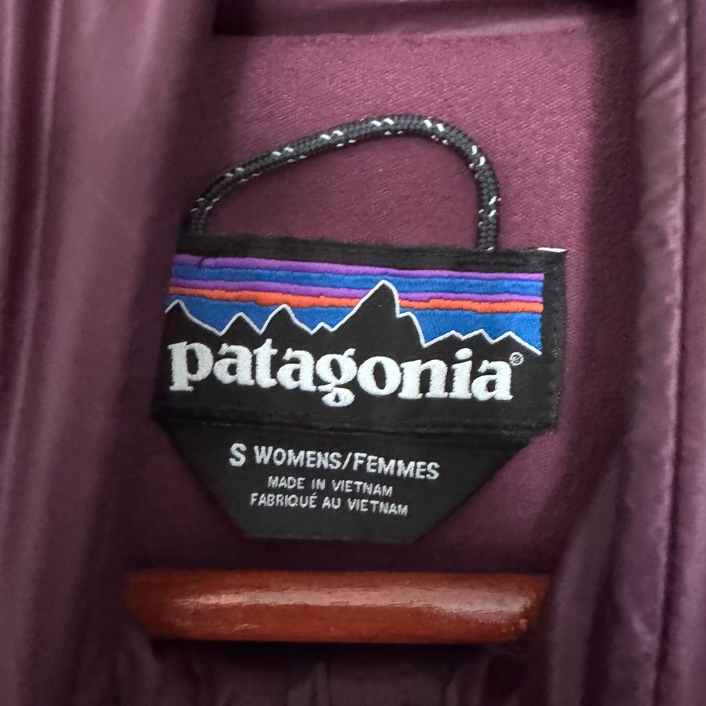 Patagonia Women's Prow Bomber Jacket - Picture 4 of 6